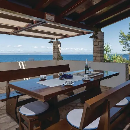 Gorgeous In With Wifi