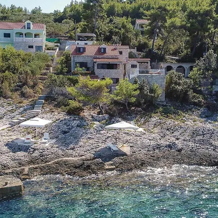 Gorgeous In With Wifi *