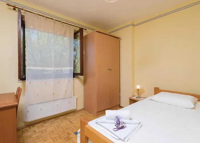 Gorgeous In With Wifi *