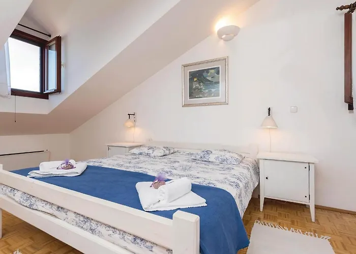 Gorgeous In With Wifi