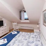 Gorgeous In With Wifi Prigradica