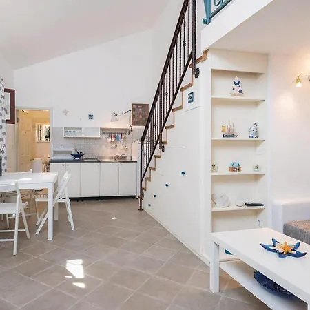 Gorgeous In With Wifi *