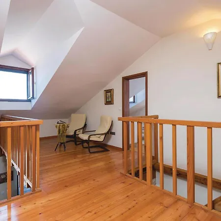 Gorgeous In With Wifi