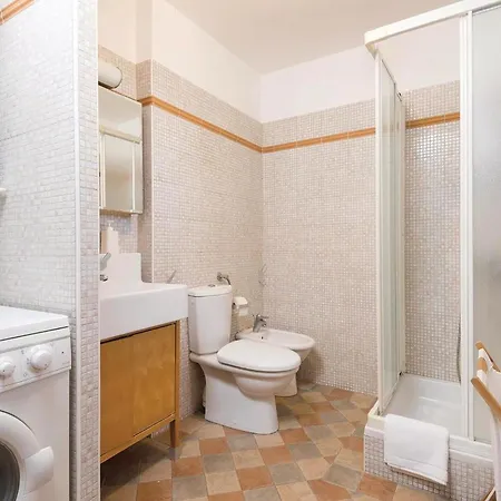 Gorgeous In With Wifi Casa vacanze Prigradica