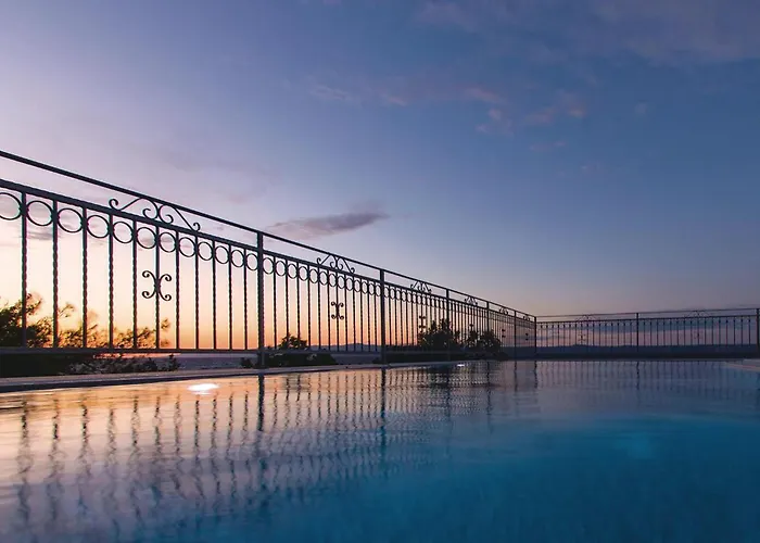 Gorgeous In With Wifi Dom wakacyjny Prigradica